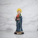 Analyse und Vergleich religiöser Figuren: Die Bedeutung der Lucia Figur im Kontext verschiedener Glaubensrichtungen